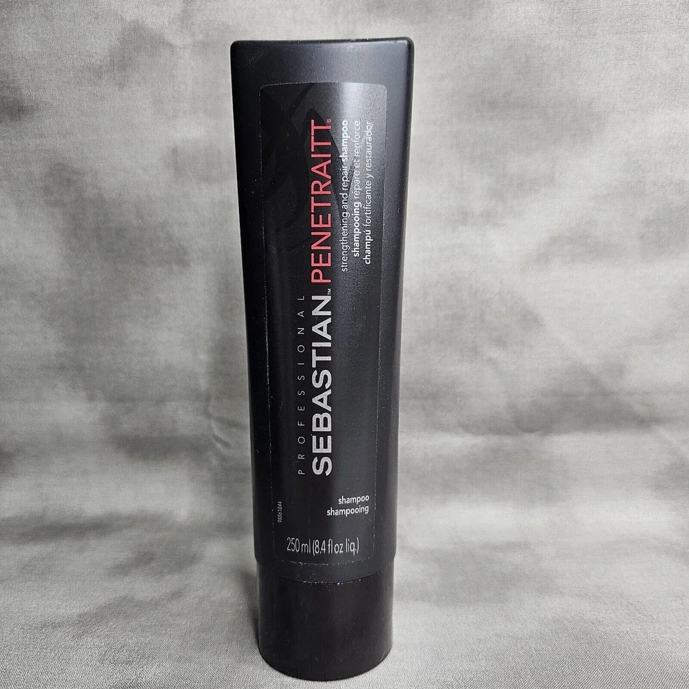 SEBASTIAN Professional Penetraitt Shampoo Strengthen & Repair 8.4 oz